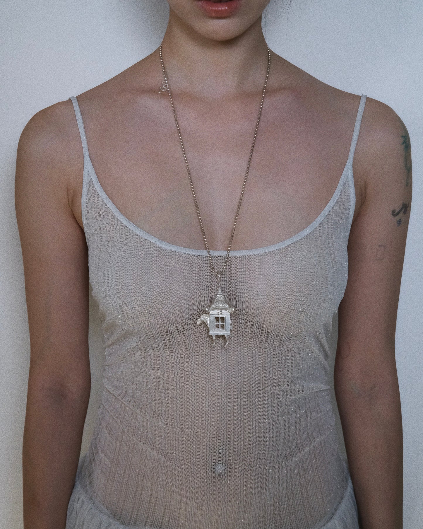 The House that walks in Dreams #1